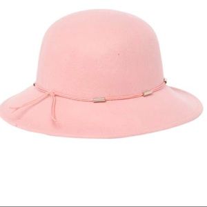 NWT C &C California fleet floppy hat